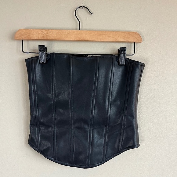 Black Strapless Vegan/ Faux Leather Corset Top (size small) - Picture 2 of 4